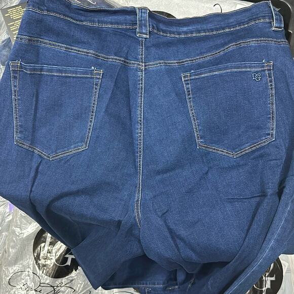 DG2 by Diane Gilman New Classic Stretch Denim Trouser Plus Size Tall Jean 24WT - Picture 4 of 10